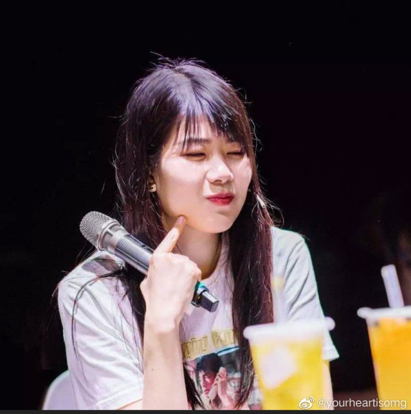 【跟明星学搭配】那些脱口秀女演员们的搭配技巧——之杨笠篇