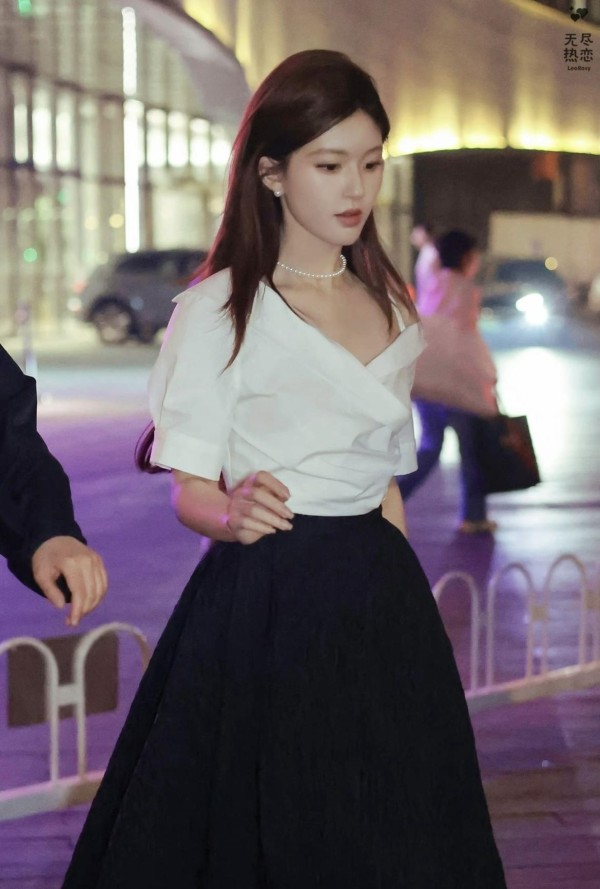 20赫本风-3.jpg 20赫本风-3.jpg