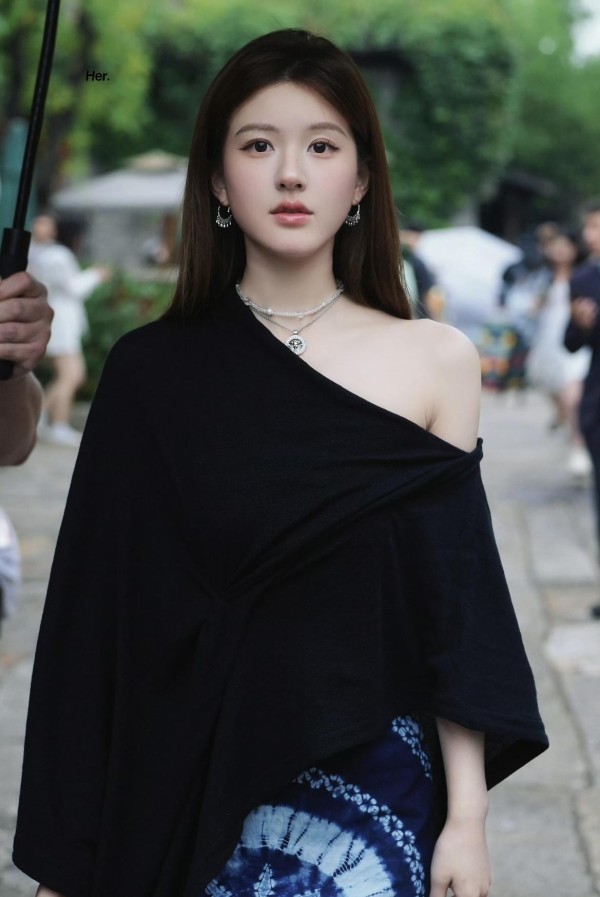 15微透罩衫-1.jpg 15微透罩衫-1.jpg