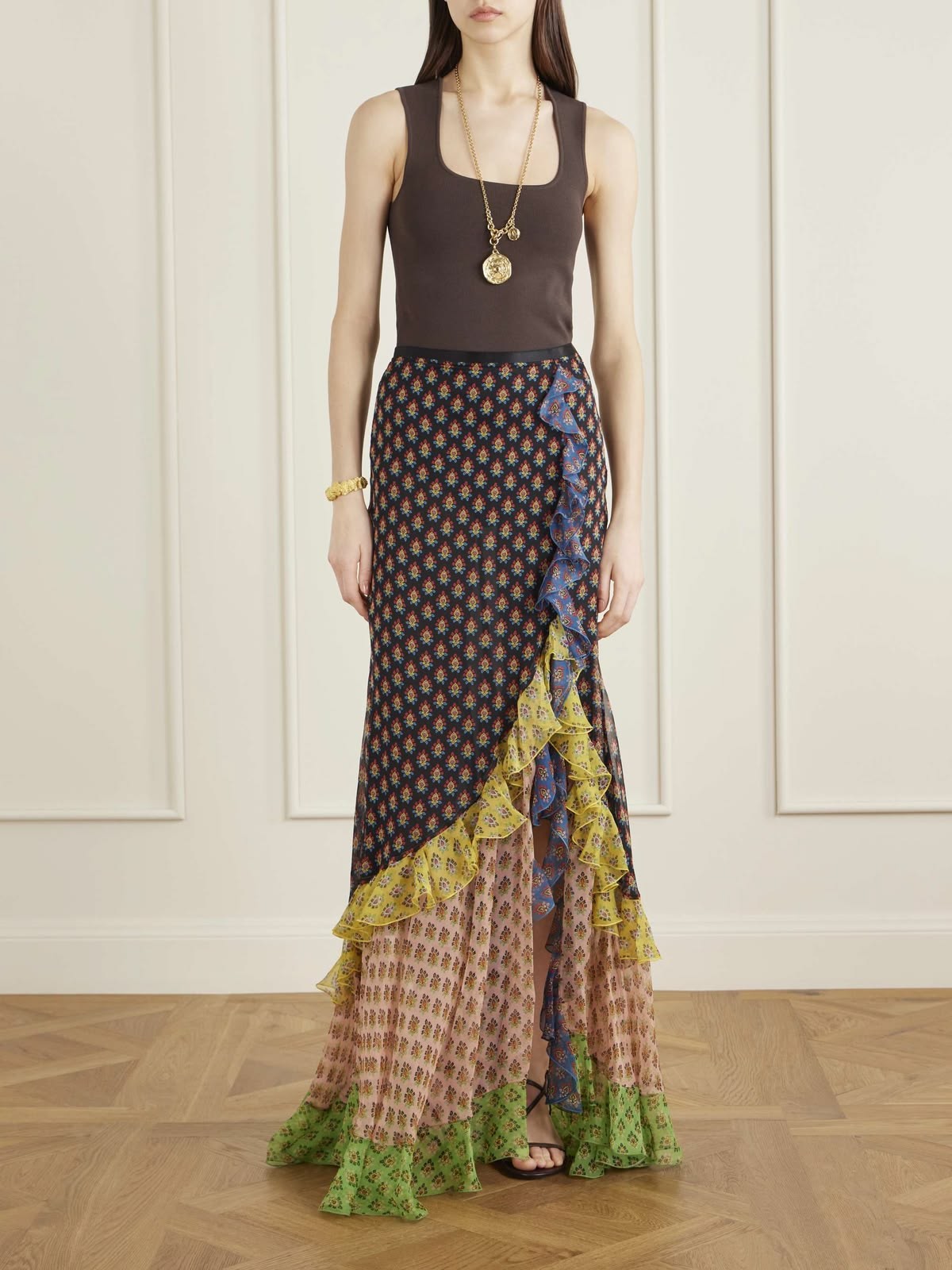 02_Etro-2.jpg 02_Etro-2.jpg