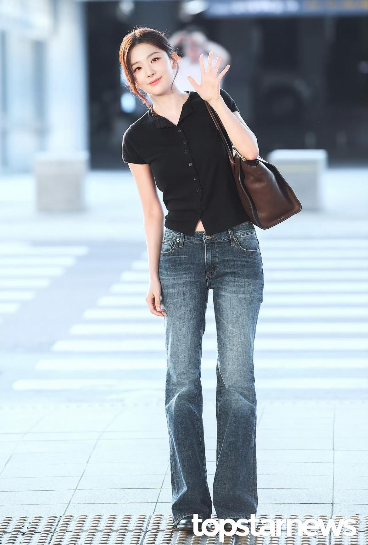 05姜涩琪.jpg 05姜涩琪.jpg
